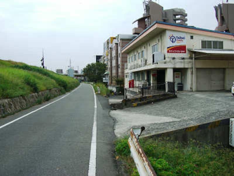 堤防沿い