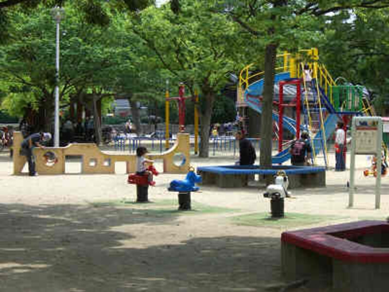 住吉公園の遊具
