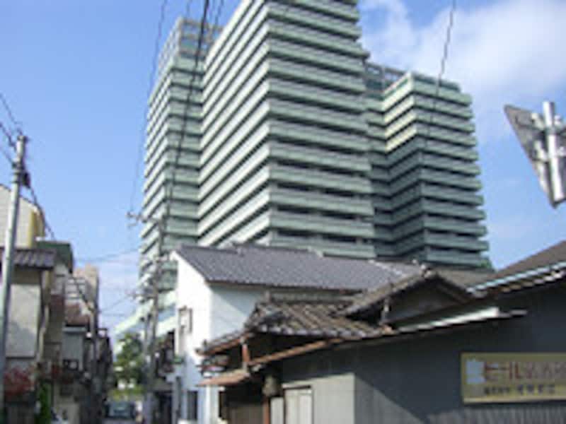 マンションと戸建て２