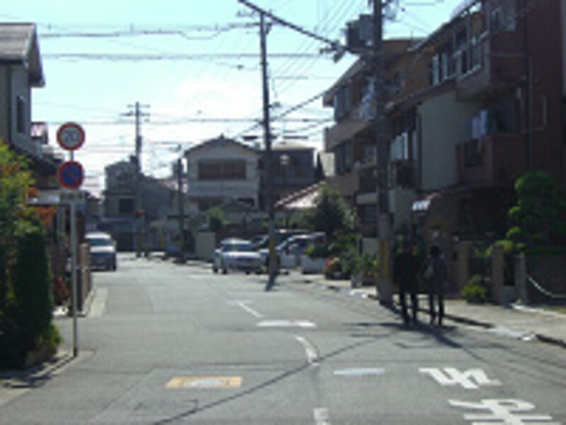 雑然とした街並み