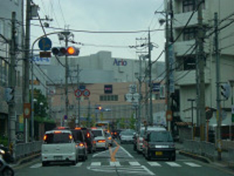 アリオと渋滞