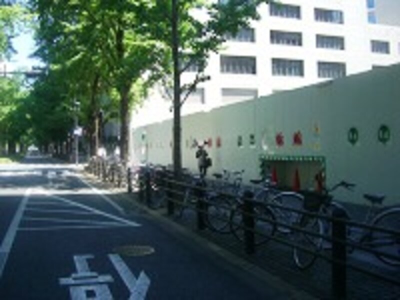 御堂筋、死角あり