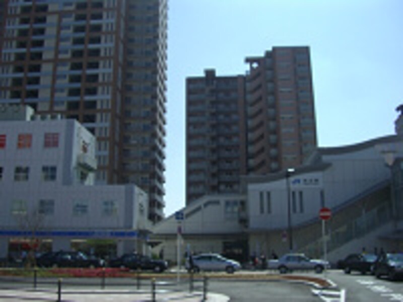 「放出」駅北側