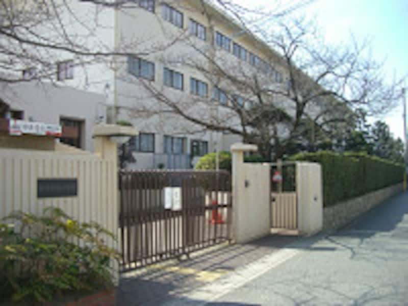 賢明学院小学校