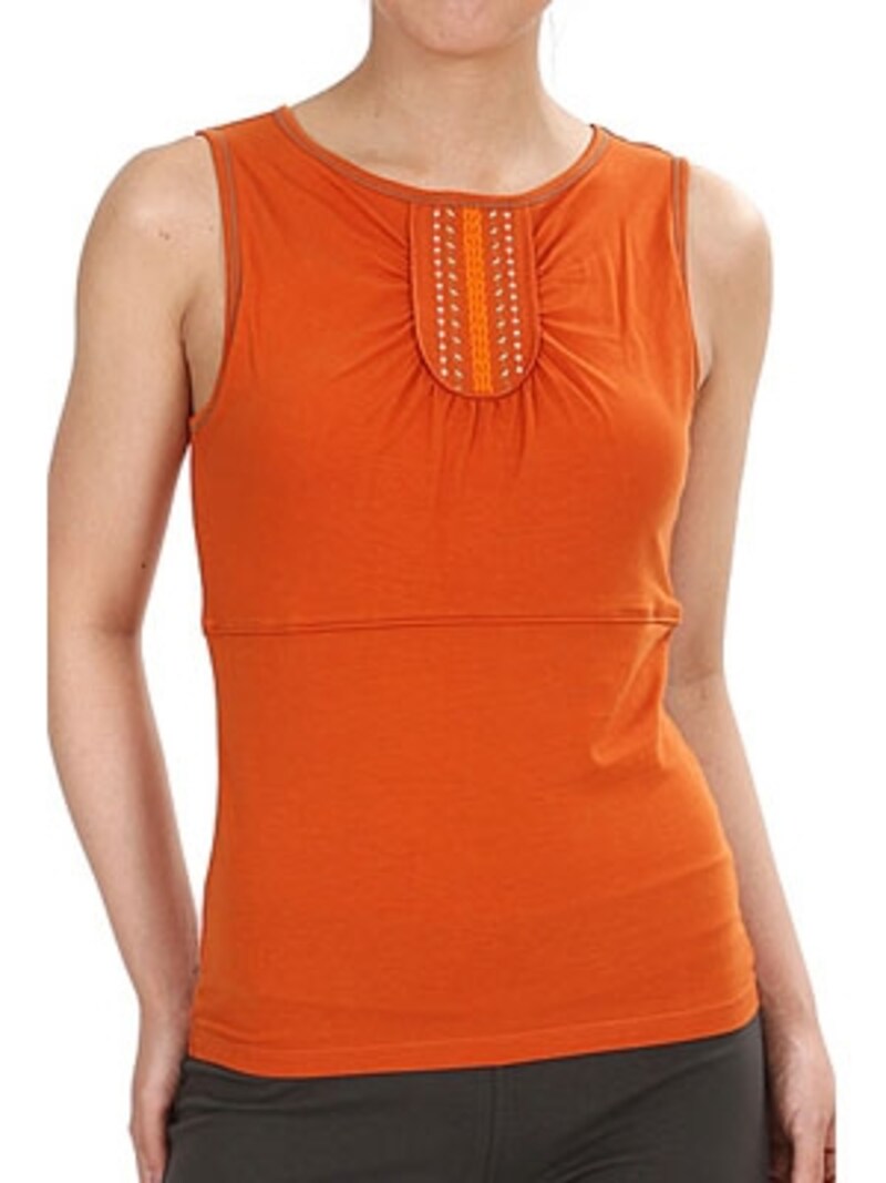 ブローシェタンク　オータムリーフ他２色　9,450円（税込）　SURIA（スリア）