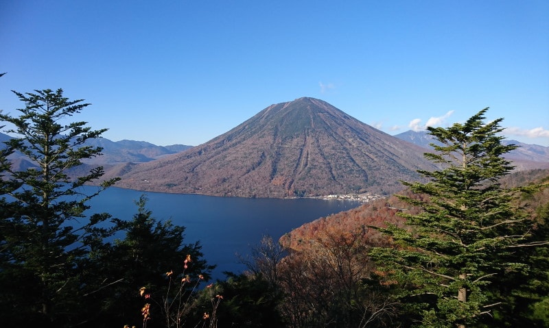 中禅寺湖スカイラインからの紅葉（2）