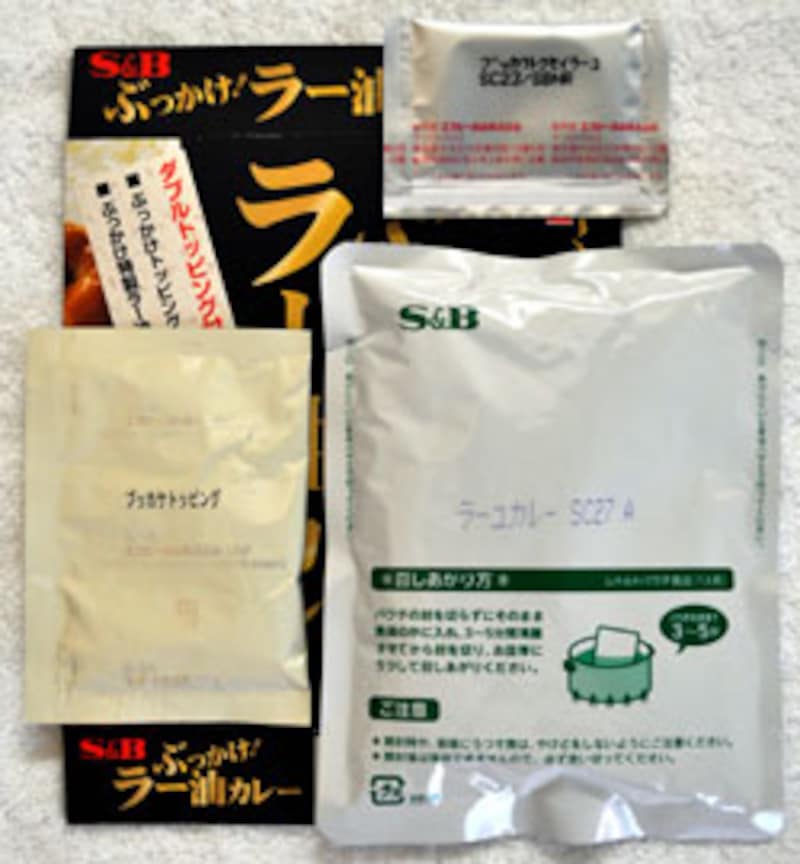 エスビー食品 ぶっかけ！ラー油カレー 内容物