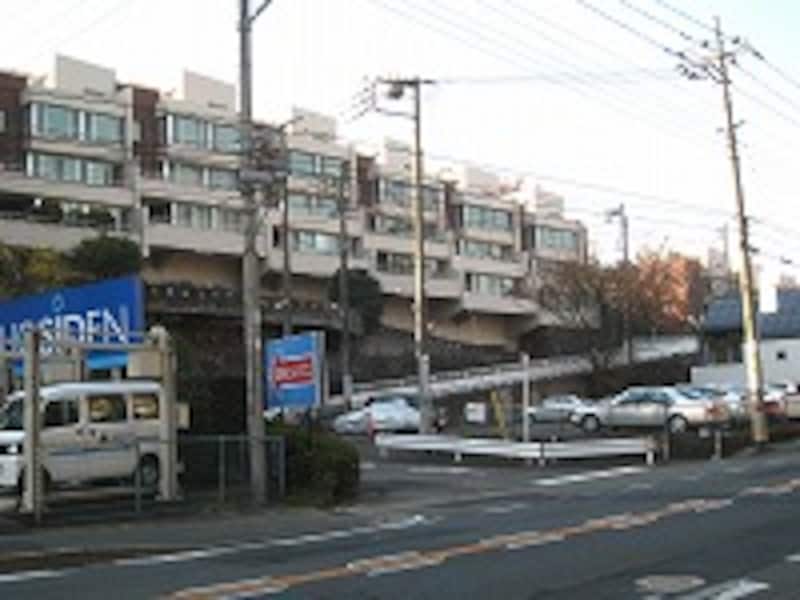 大倉山ヒルタウン