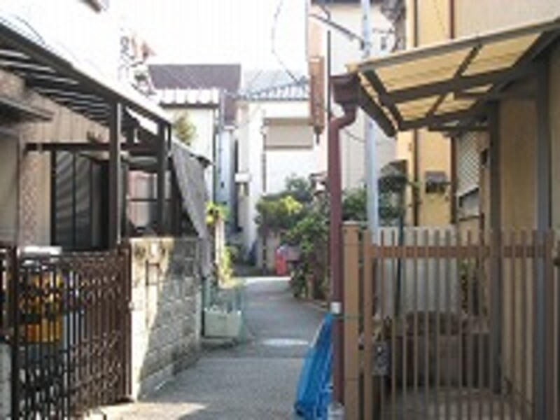 関原あたりの路地