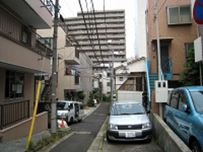 様々な住宅が混在するエリア