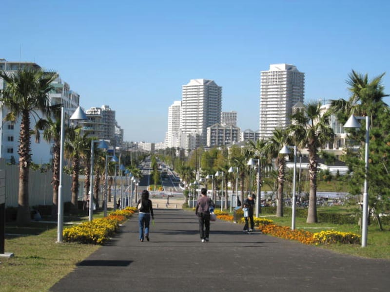 新浦安