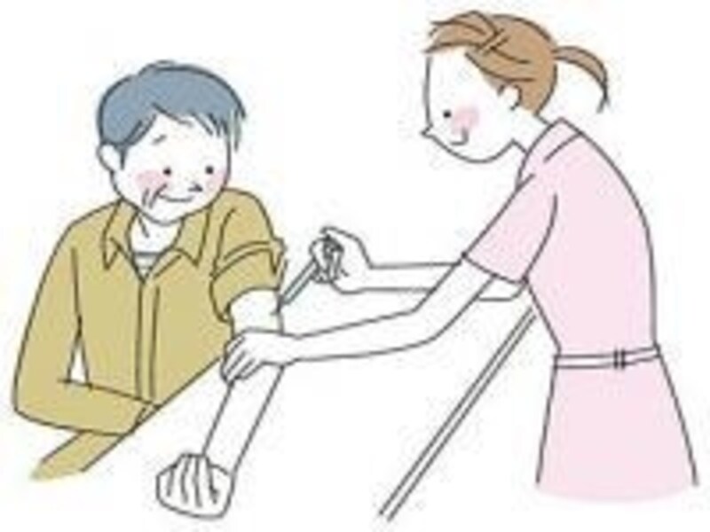 急性C型肝炎はどのように感染するのでしょうか?