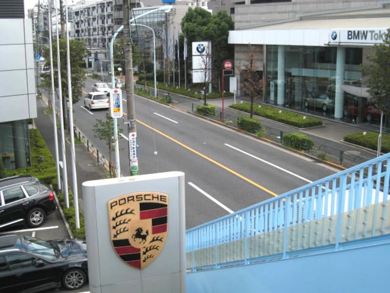 ポルシェ販売店