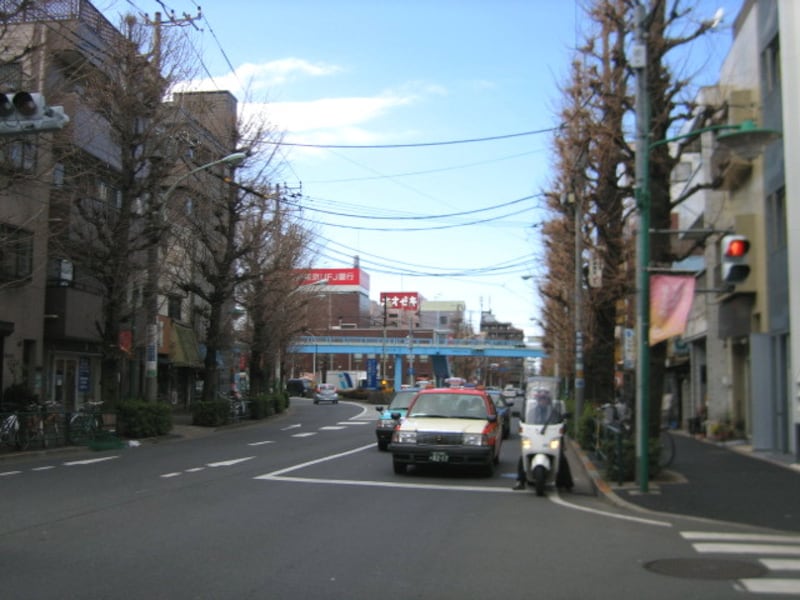 世田谷通りの上町あたり