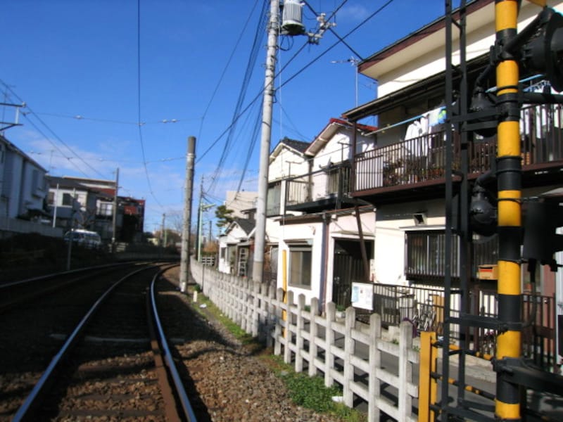 世田谷線線路沿い