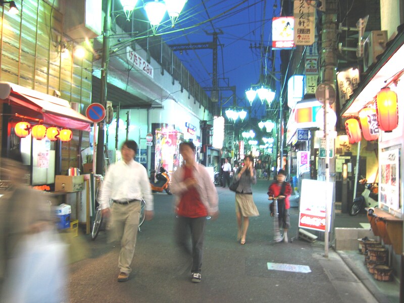飲食店の多い中目黒