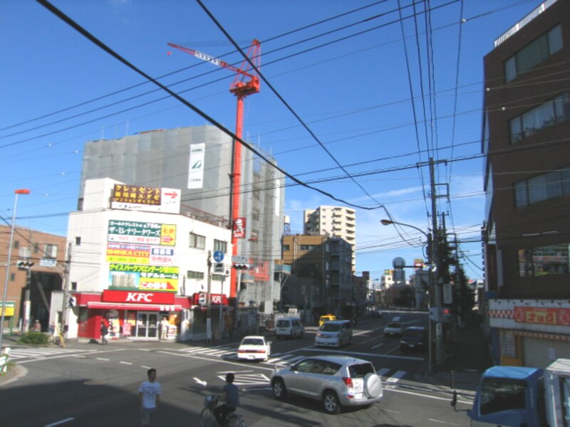 府中街道沿いの看板
