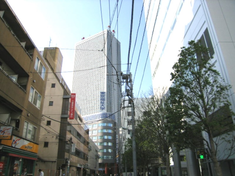 東池袋の再開発エリア