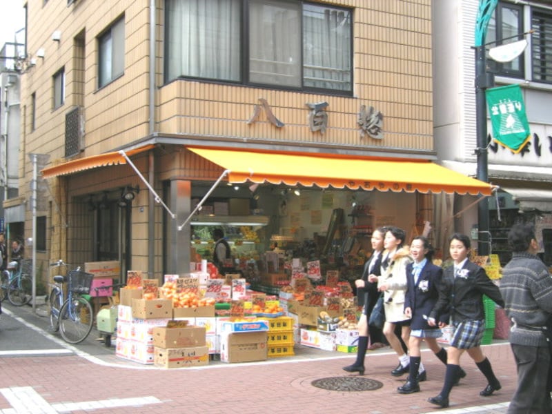 賑やかな商店街