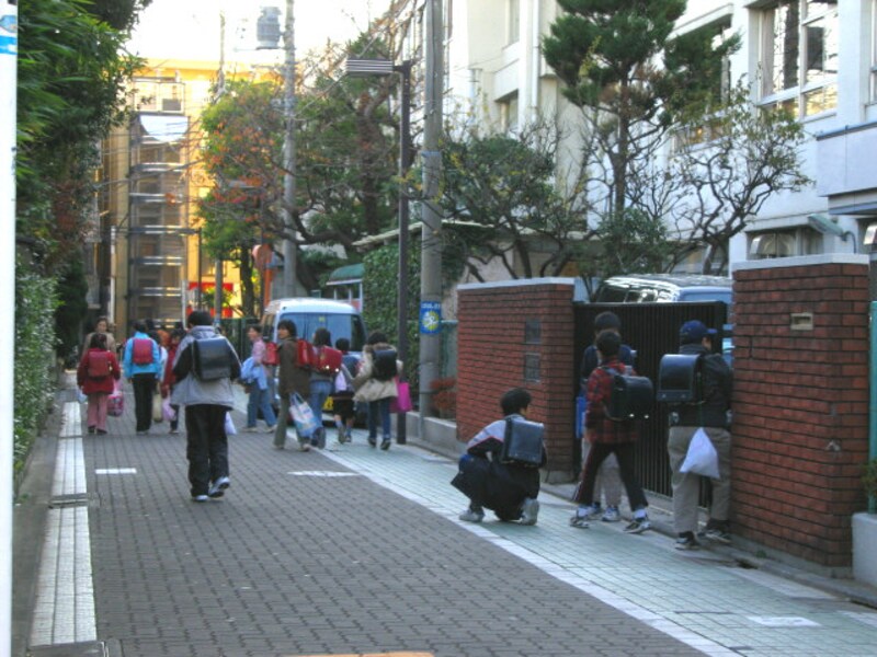 小学校の登下校風景