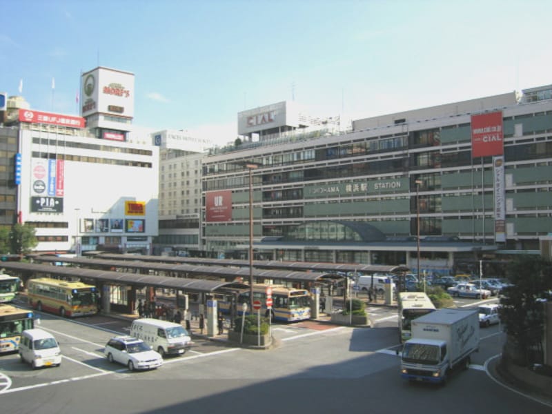 横浜駅西口