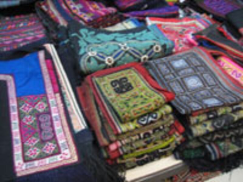 ウィークエンドマーケット