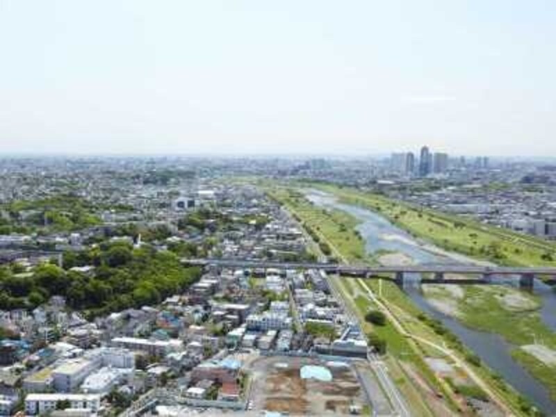 タワーイースト42階4204号室から南西方向への眺望写真