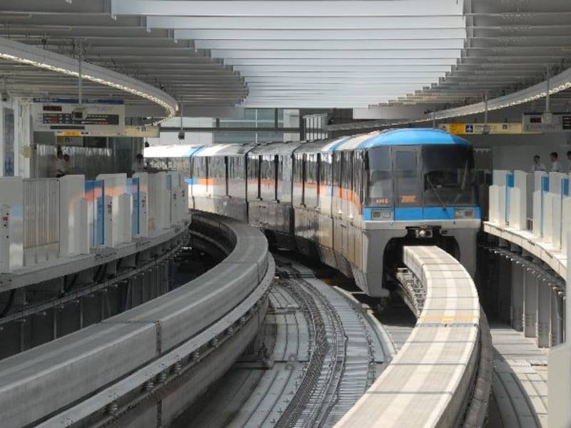 モノレール停車中