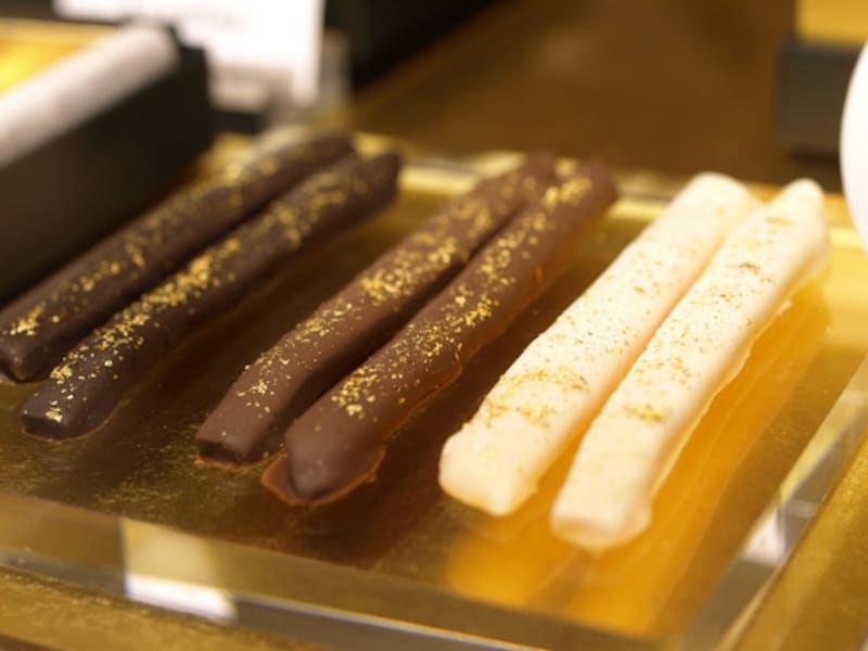 ピールチョコ(ダーク・ミルク・ホワイト) 2310円(税込)風月堂