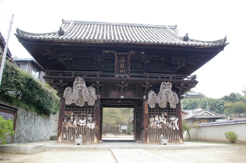 西国寺山門