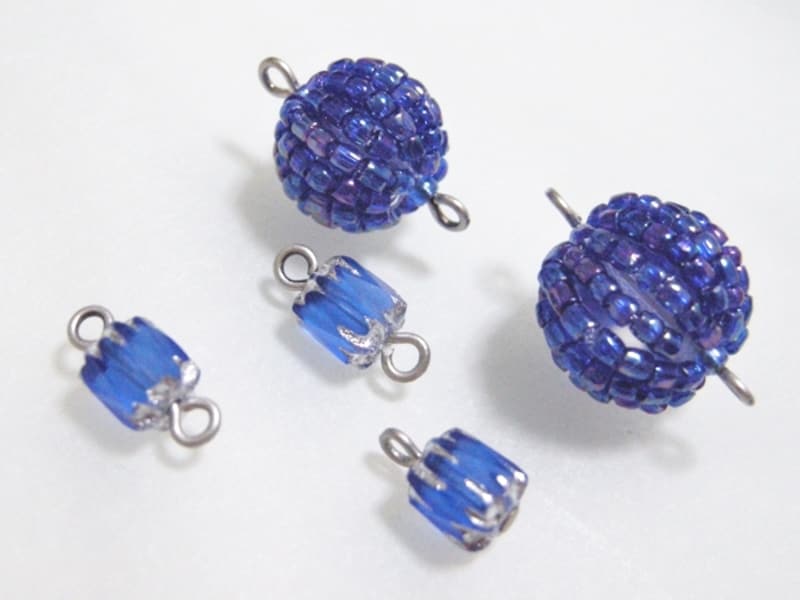 ビーズボールイヤリング