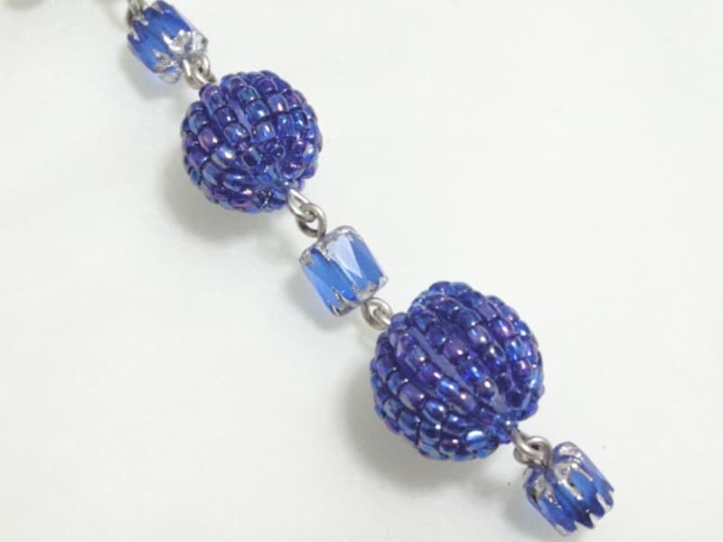 ビーズボールイヤリング