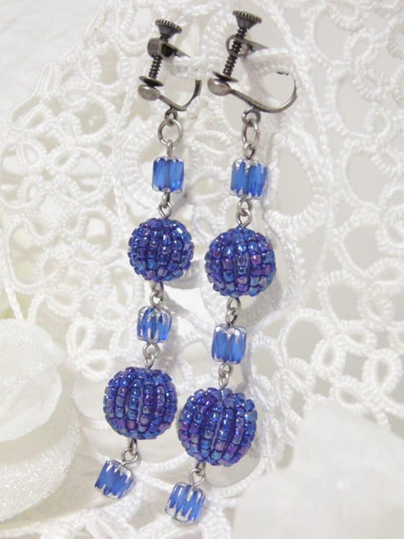 ビーズボールイヤリング