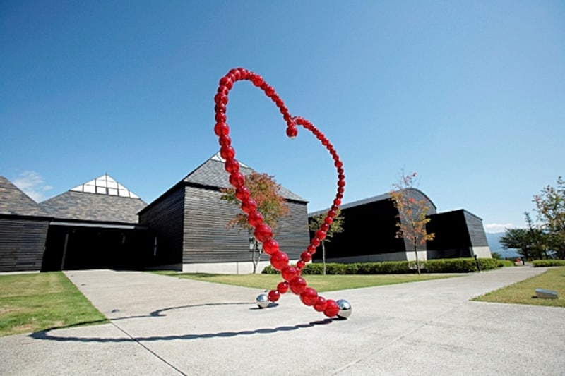 ジャン＝ミシェル オトニエル「Kokoro」2009年