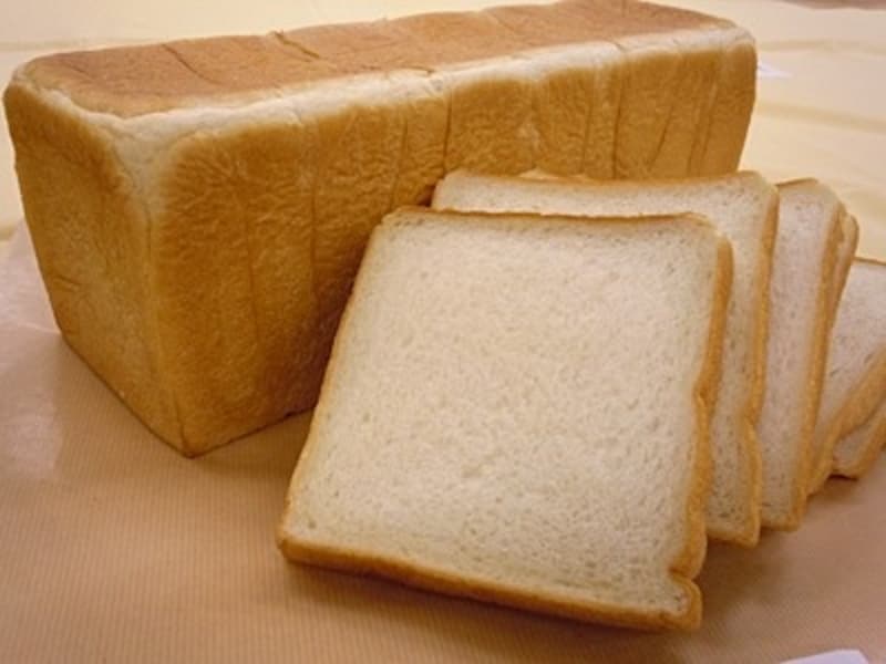モッチリ角型食パン