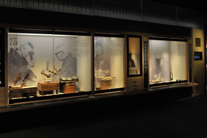 金箔の製造工程を紹介