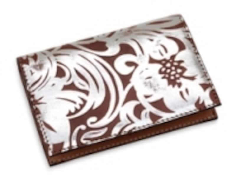 クリスマスギフトにおすすめ、Coquette/カードケース フルール シルバー