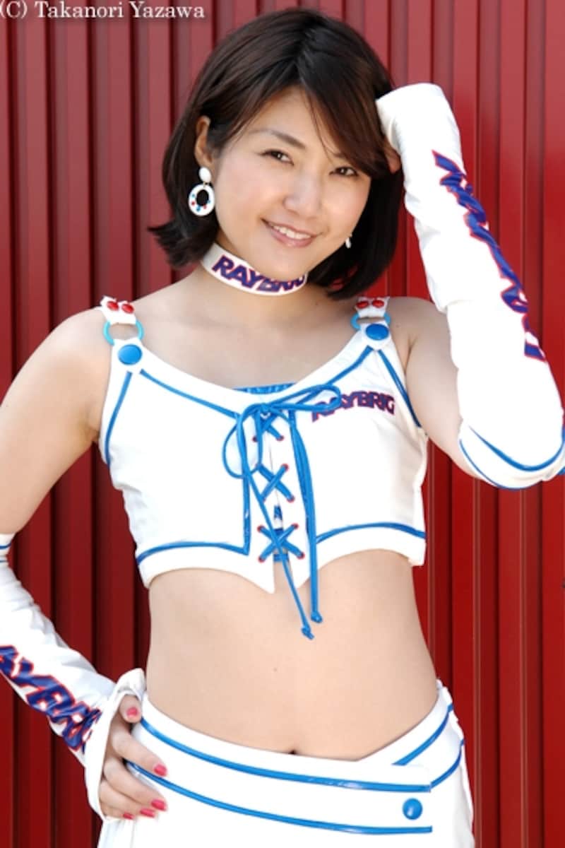 加藤里奈/RAYBRIG