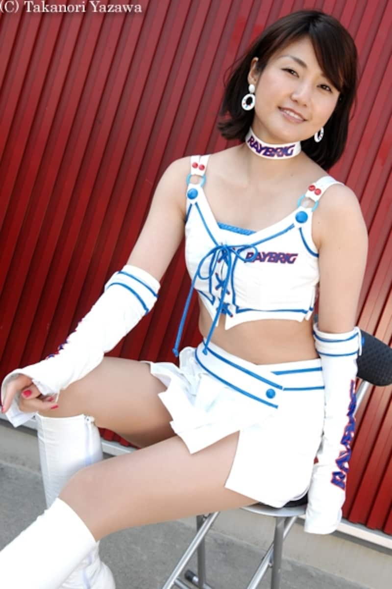 加藤里奈/RAYBRIG