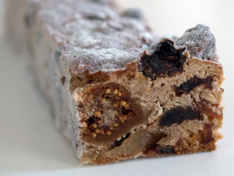 イチジクなどのドライフルーツがぎっしり