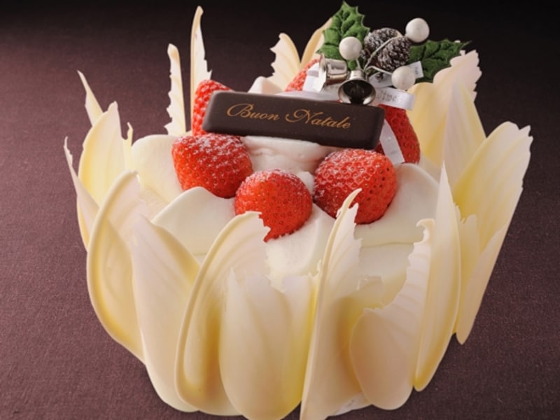 クリスマスショートケーキ 12cm 4,200 円、15cm 6,000 円