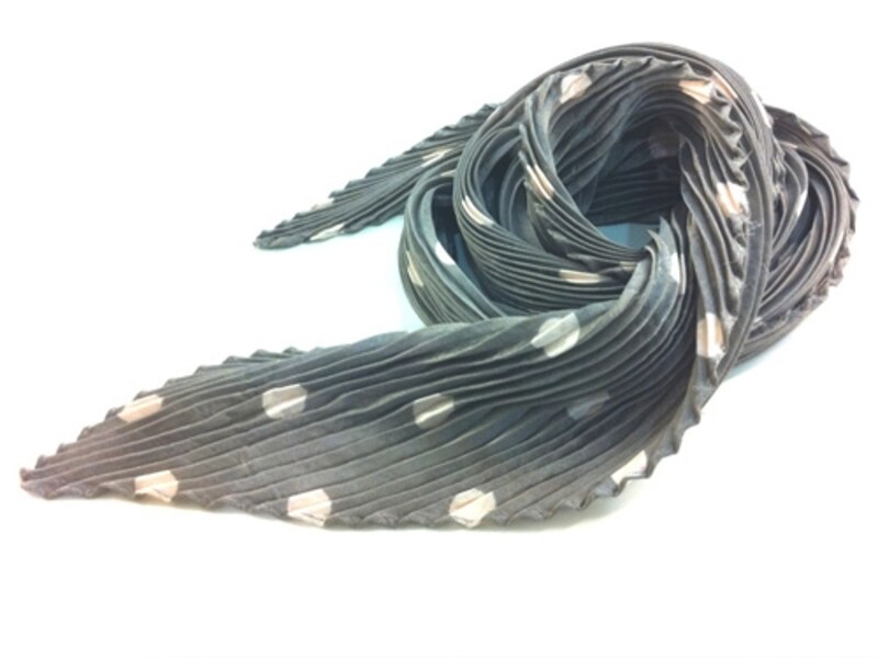 長さ80センチのスカーフ