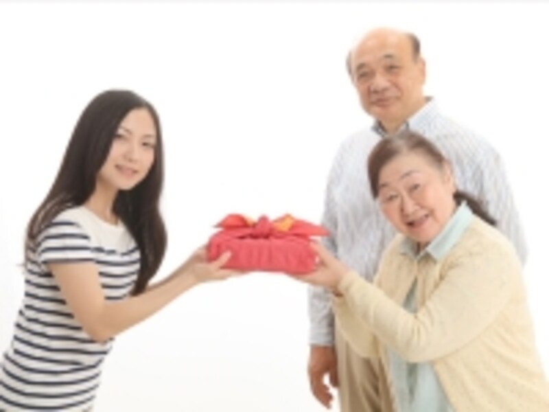 挨拶品を持参すればより好印象