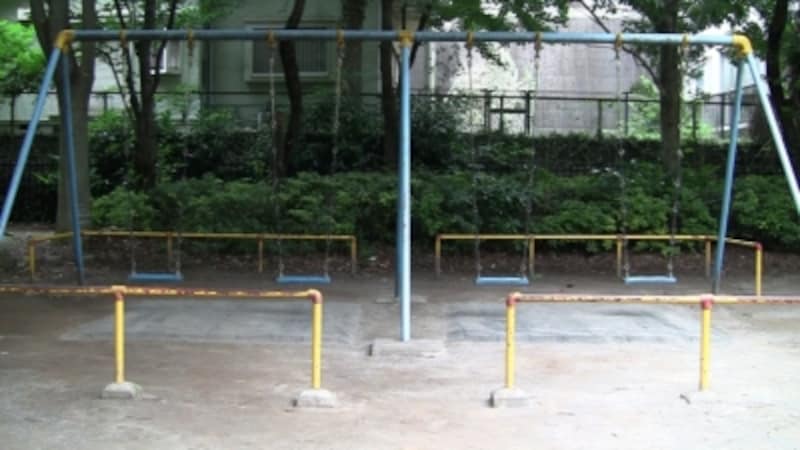 ▲ワイド端でもブランコの両端が切れてしまっている
