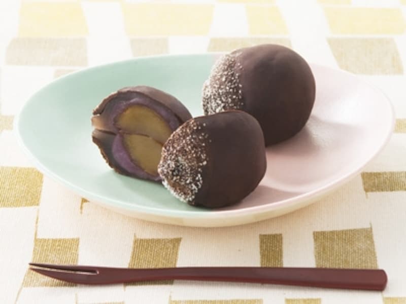 「栗具楽生(クリグラッセ)」。(銀座三越「羊羹コレクション」より。現在は販売終了)(写真提供;銀座三越)