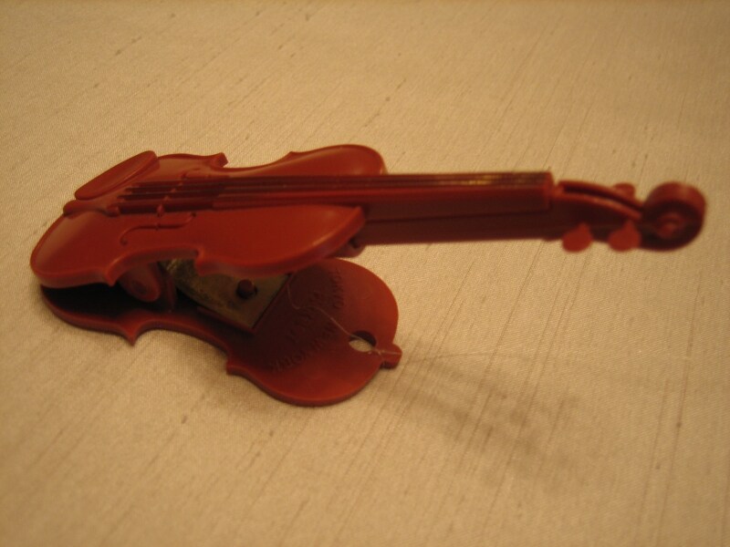 バイオリン型クリップ