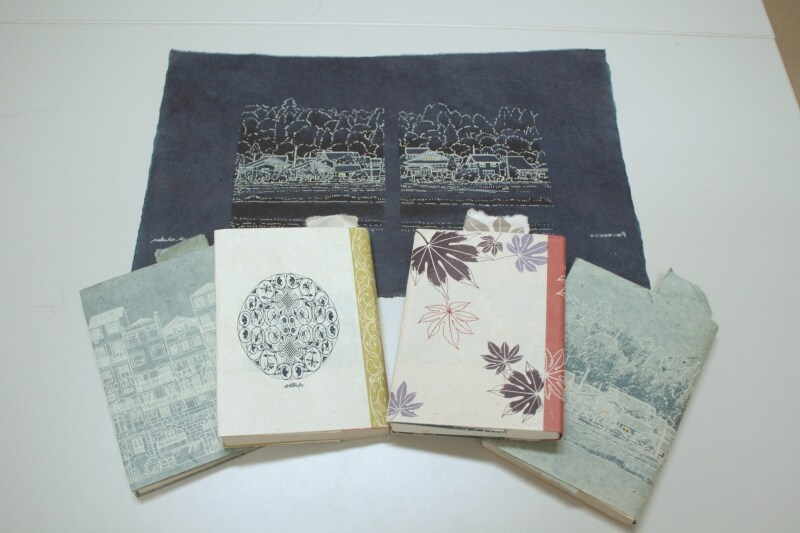 地元作家が夢二をイメージして制作したブックカバー