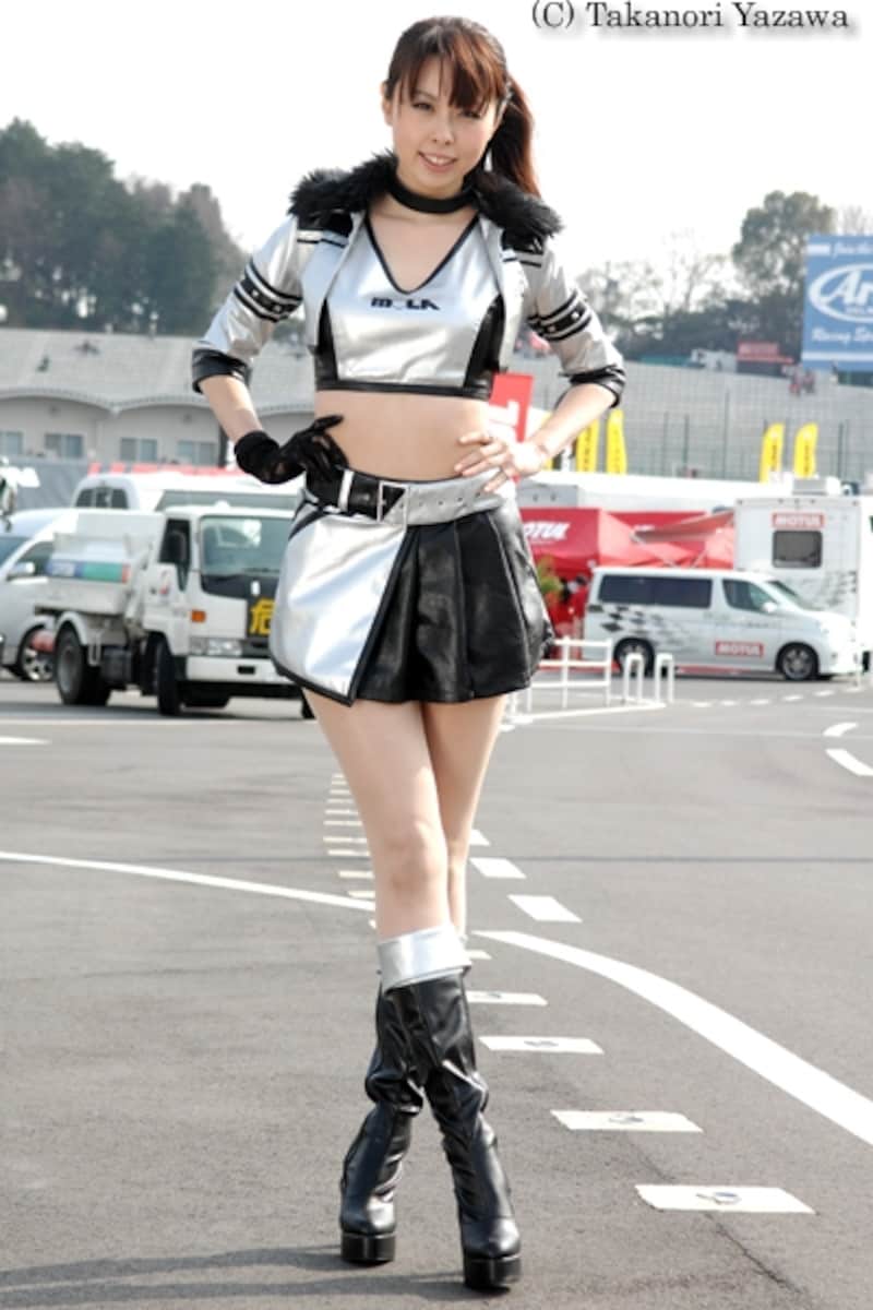 鳴海こころ／MOLA