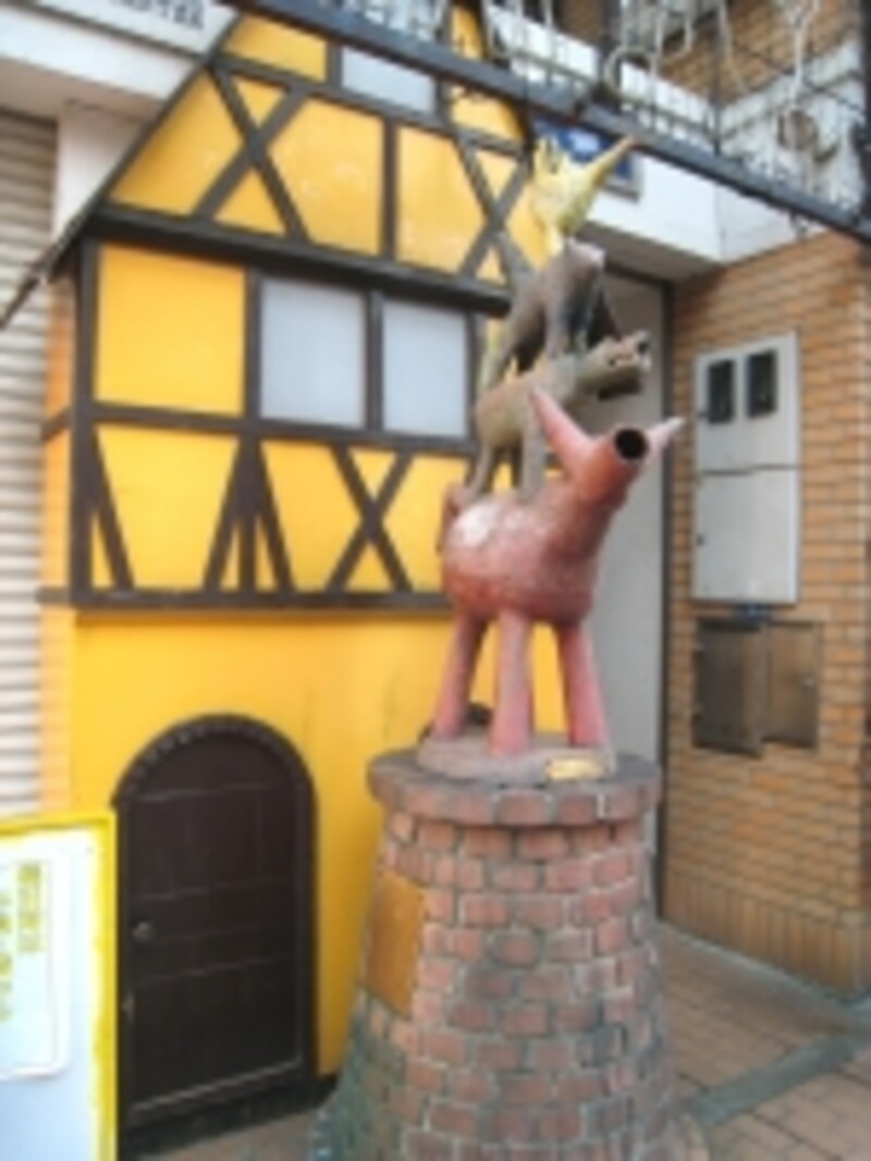 ブレーメンの音楽隊像