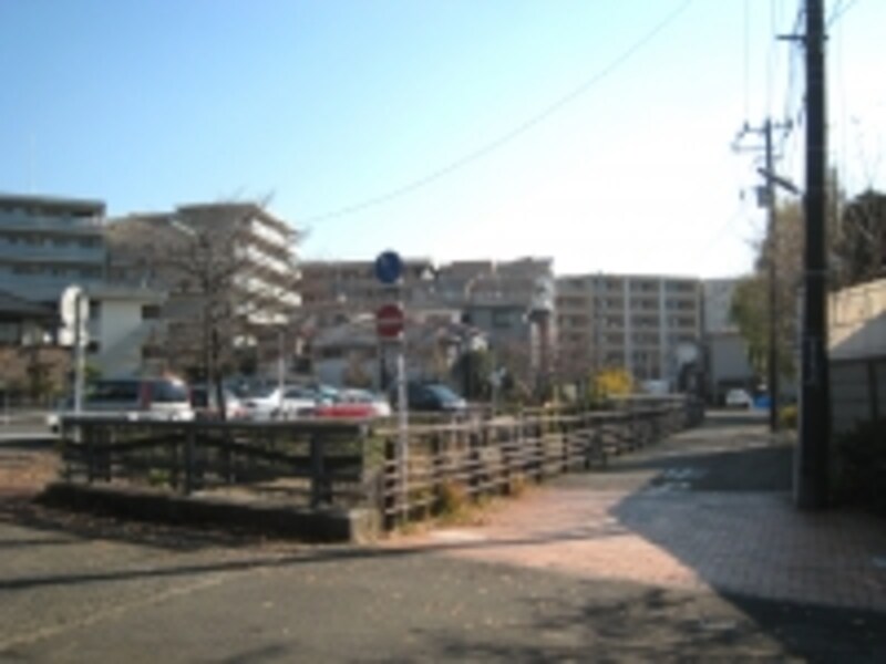 綱島街道奥の住宅街